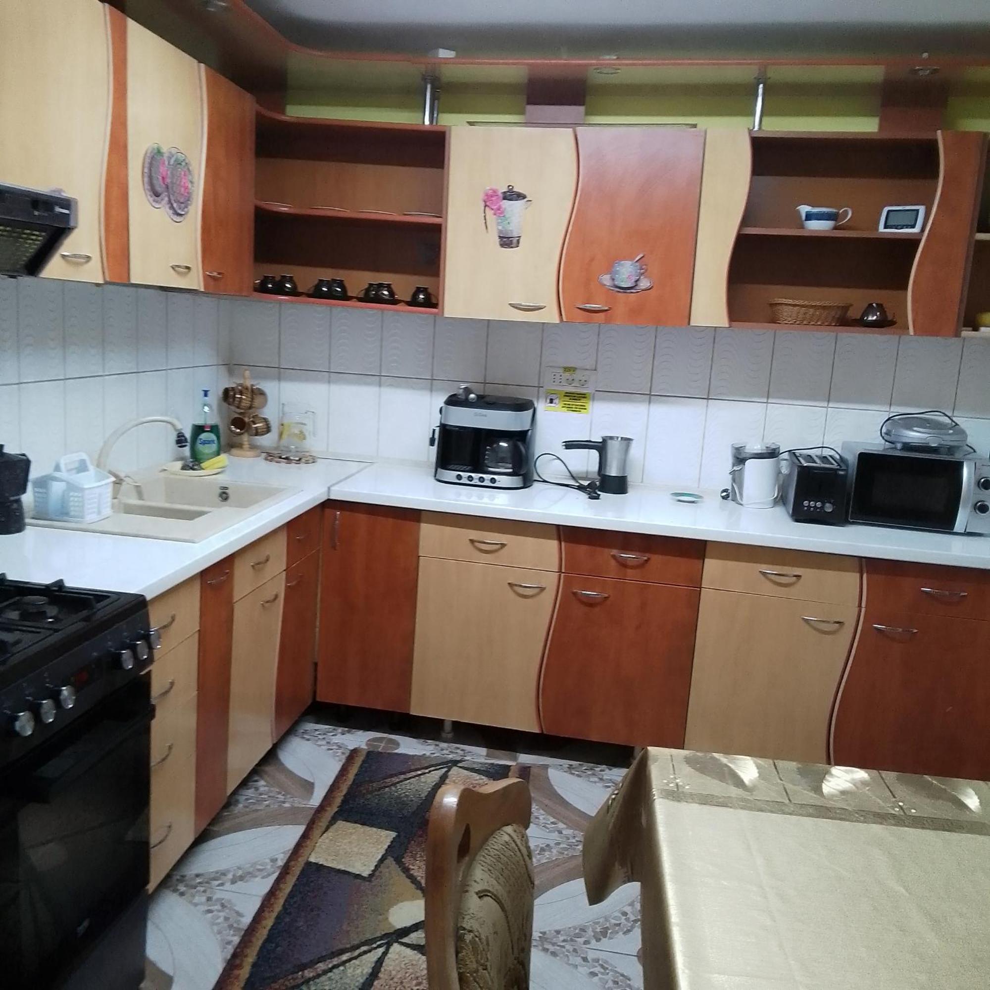 Casa Nicolas บุชเตนี ภายนอก รูปภาพ