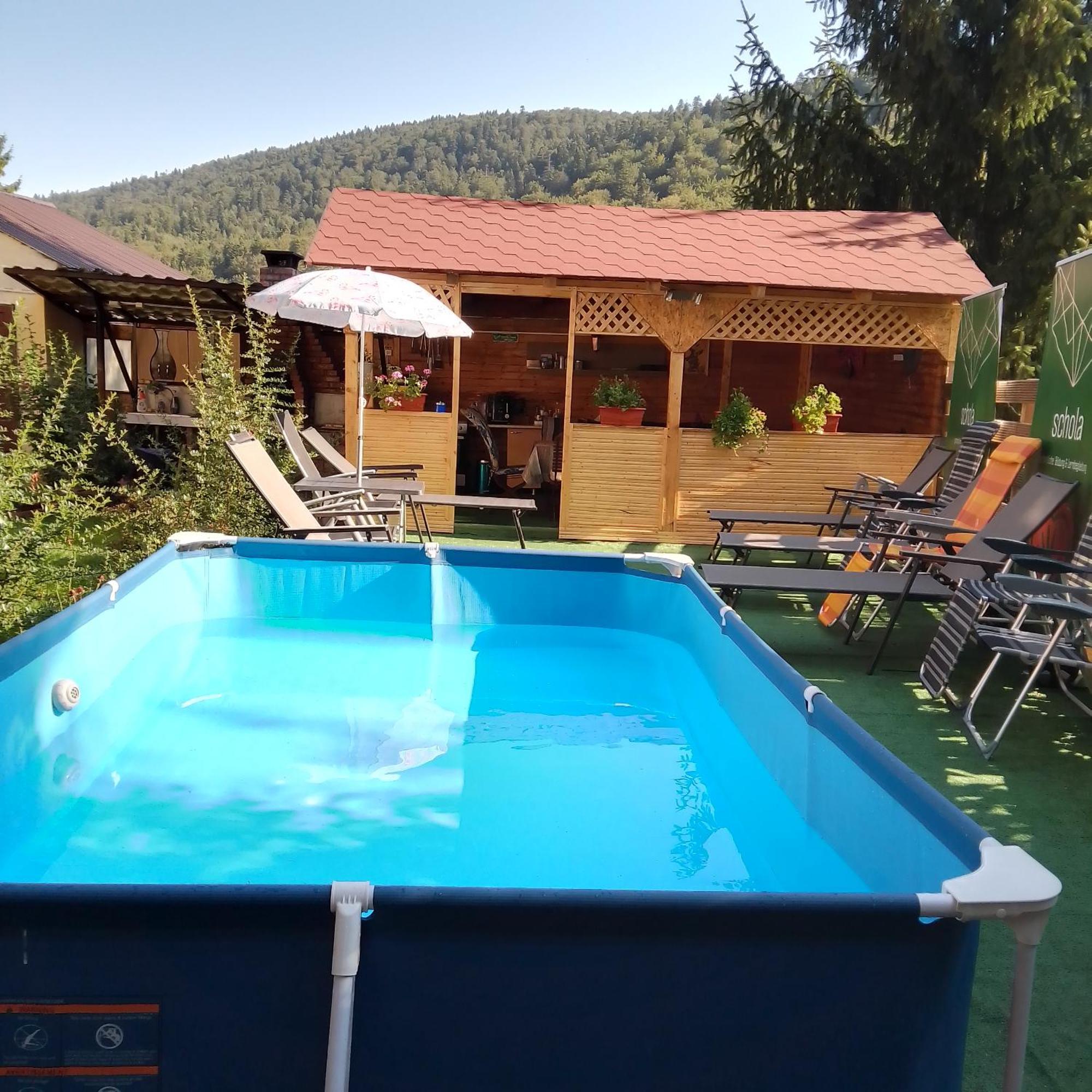 Casa Nicolas บุชเตนี ภายนอก รูปภาพ