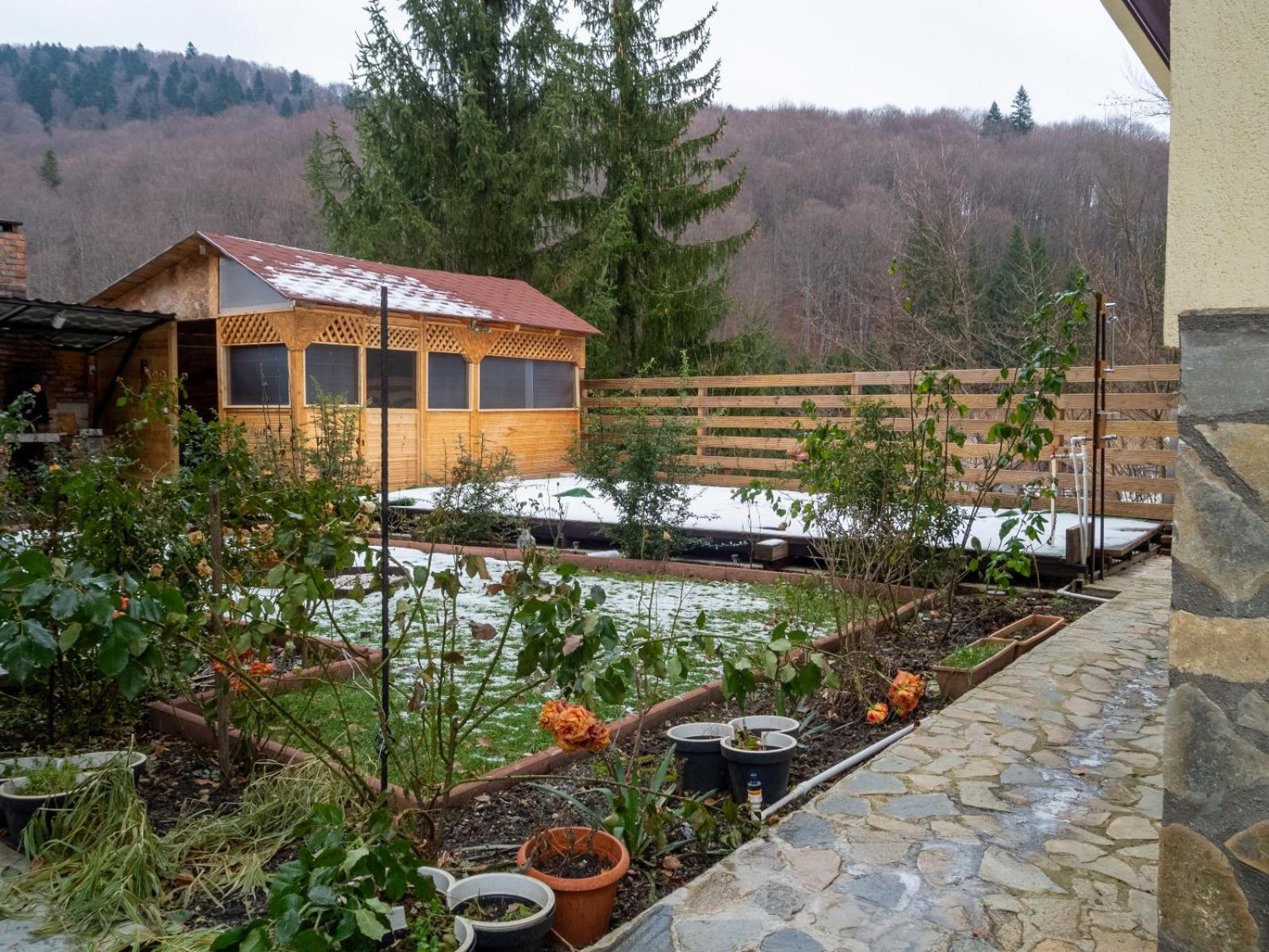 Casa Nicolas บุชเตนี ภายนอก รูปภาพ